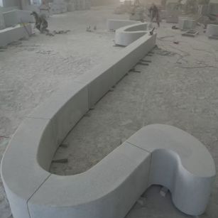 南京 花岗岩整石坐凳拼装