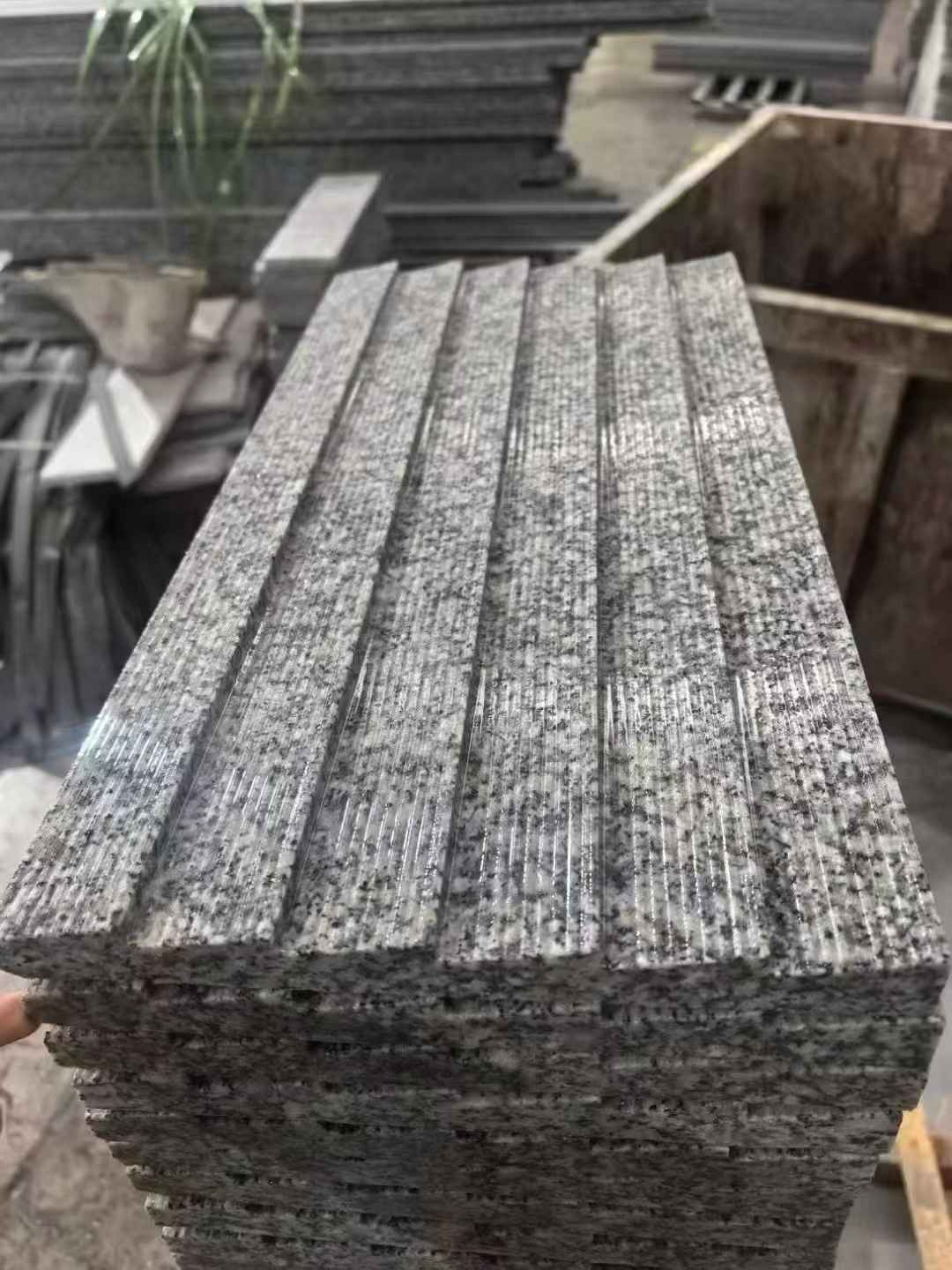 南京 狼牙石