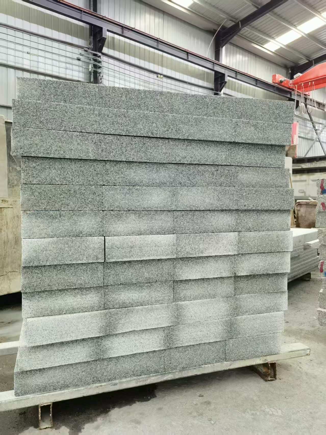 南京 芝麻白10公分300*600广场地铺，A料定制，尺寸标准，厚薄均匀