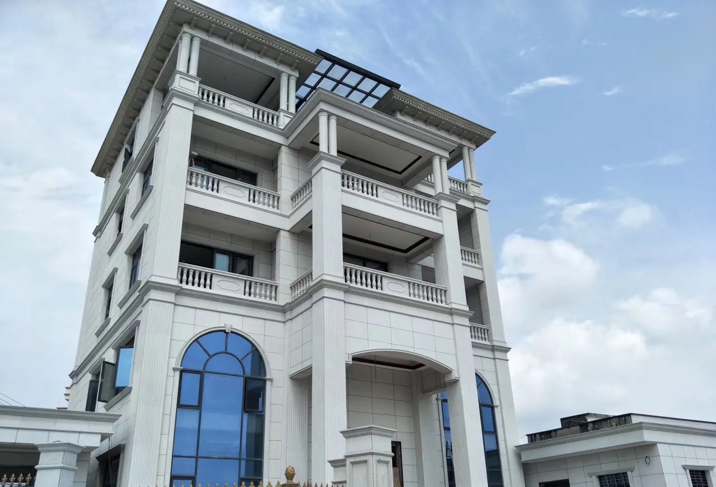 南京芝麻白别墅干挂效果展示