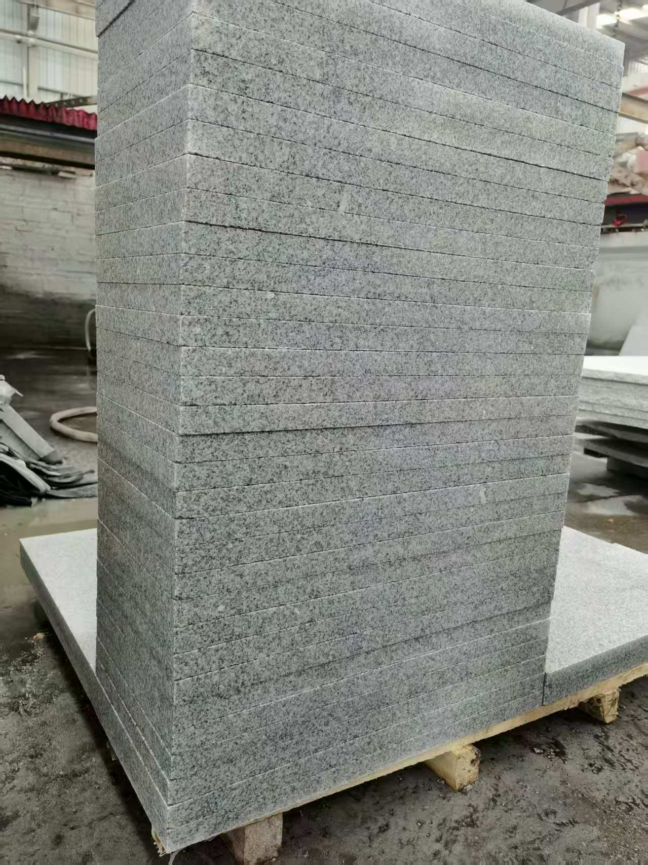 南京 花岗岩 地铺成品300*600，尺寸标准、厚薄均匀