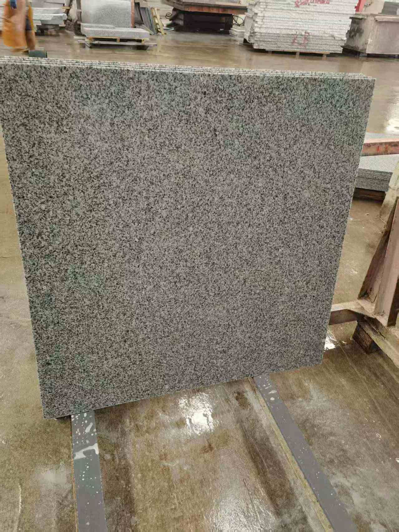 南京 芝麻白光面900*900，高地铁标准